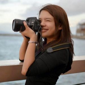 Meet your Posher, Goldie